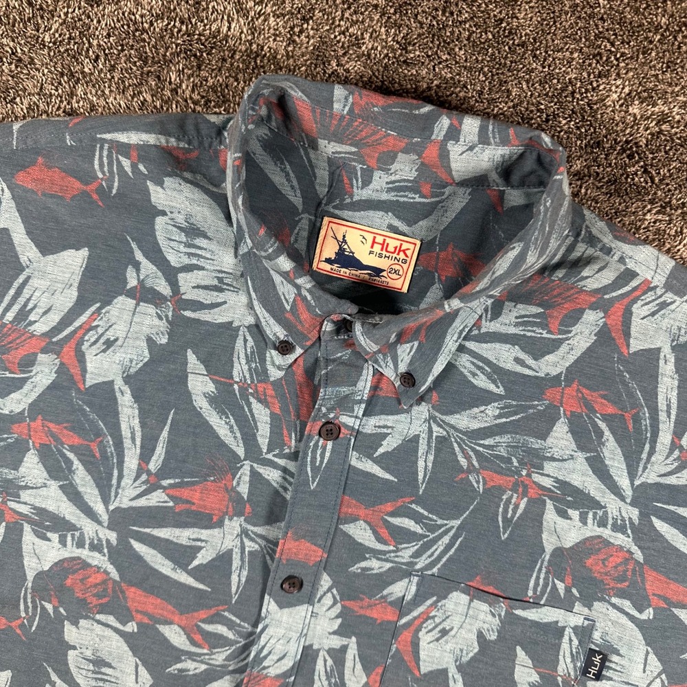 Huk Button Down Shirt Mens XXL Blue Fish Print Short Sleeve Performance Fishing